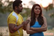 Jayam Ravi Hansika Romeo Juliet Still 878