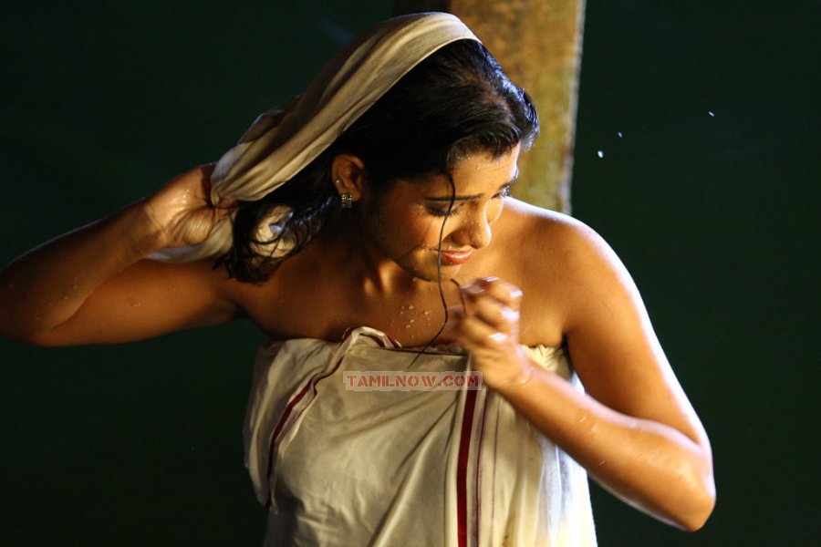 Tamil Movie Ruthravathi 65