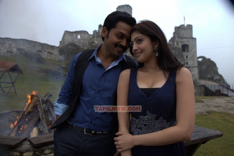 Karthi And Pranitha New Still Saguni Movie 694