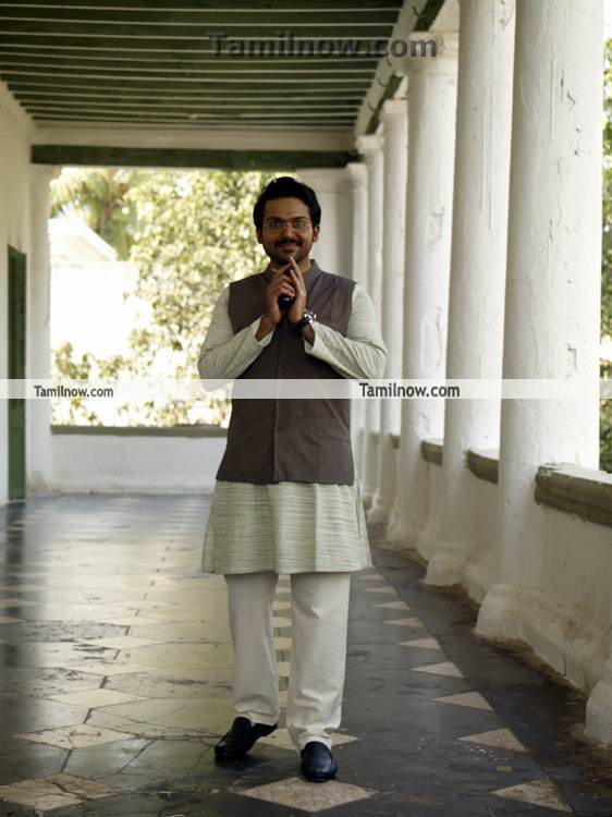 Karthi In Saguni Movie 7