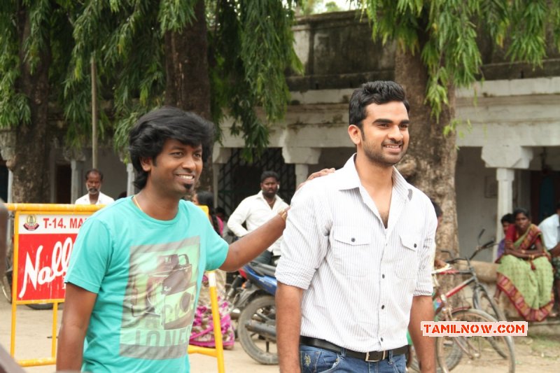 Jagana And Ashok Selvan New Photo 79