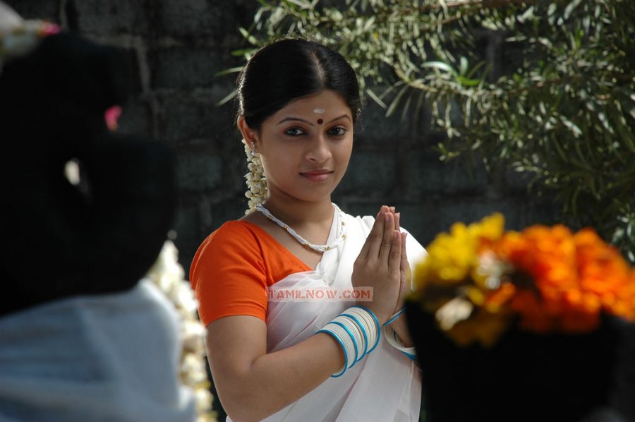 Gowri Nambiar In Sembattai 621