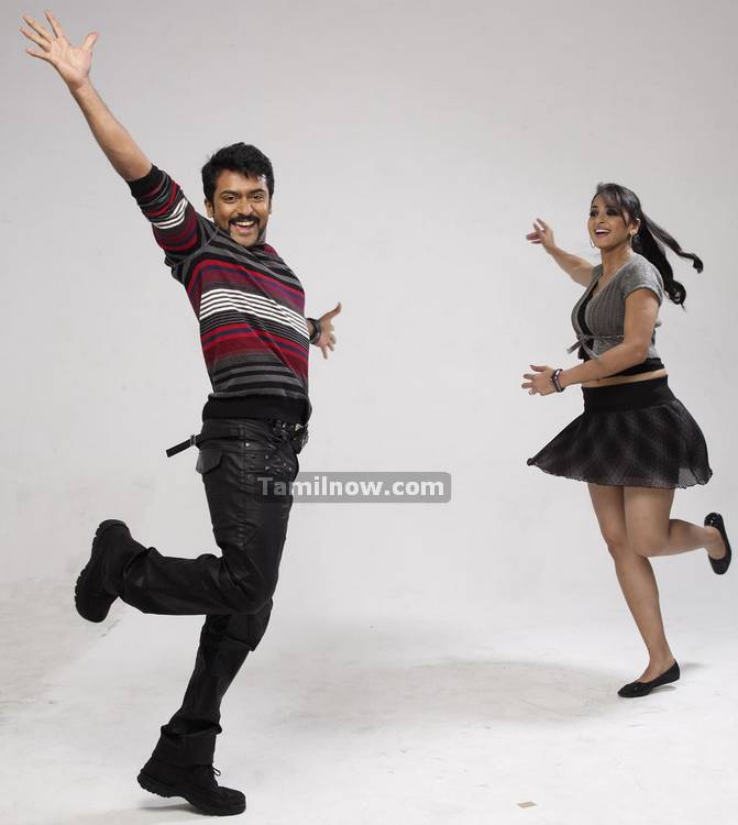 Surya Anushka Photo 7