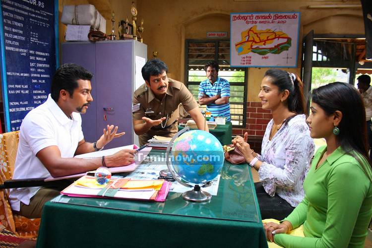 Surya Anushka Photo From Singam 4