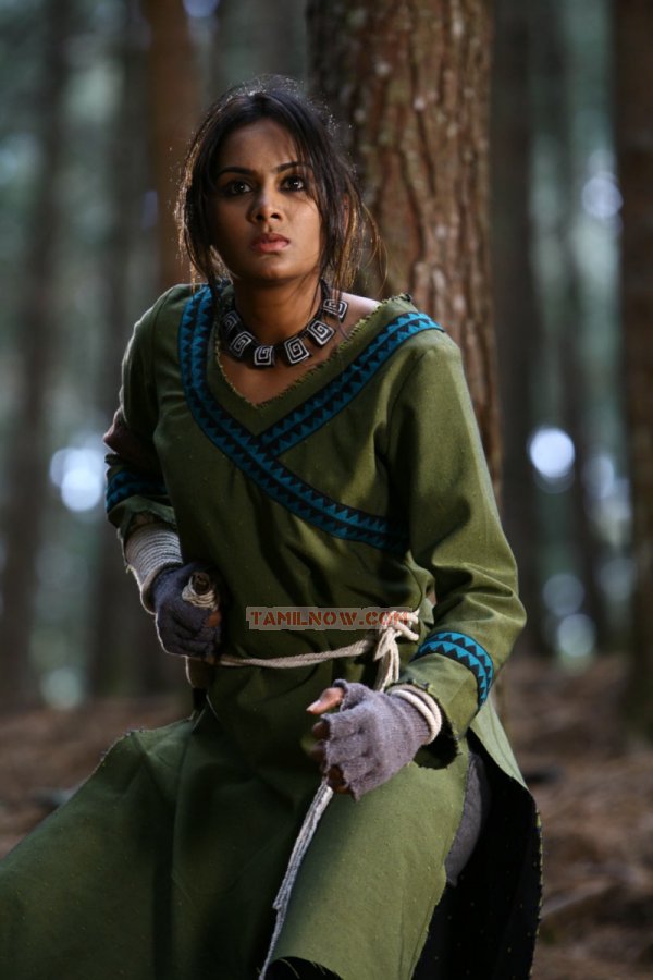 Sutta Kathai 3239