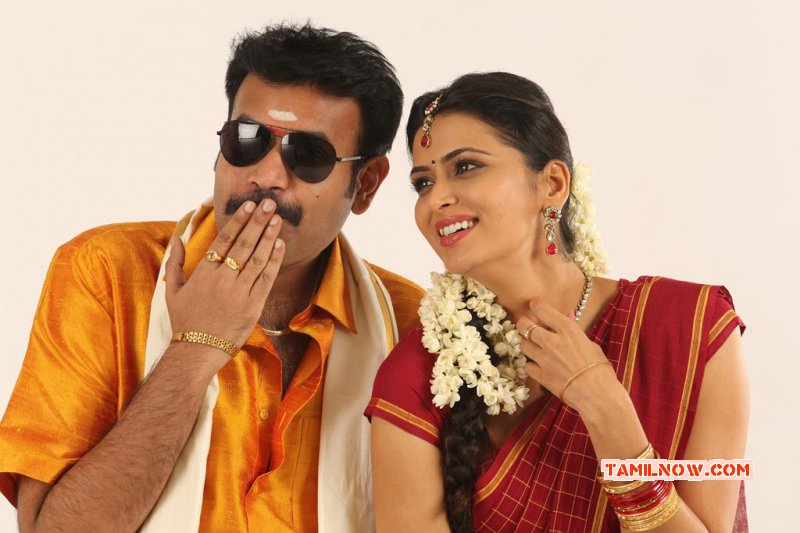 Tamil Cinema Takkar Oct 2014 Pics 4077