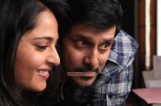 Anushka And Vikram New Still Thaandavam 205