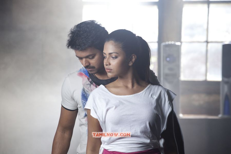 Vijay Amala Paul Still From Thalaivaa 2