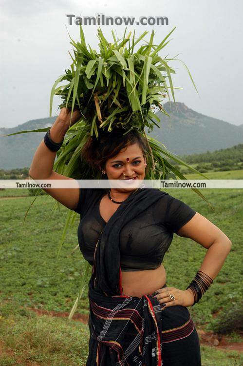 Thalapulla Film Hot Still 1