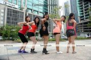 Thalapulla Movie Hot Pic 7