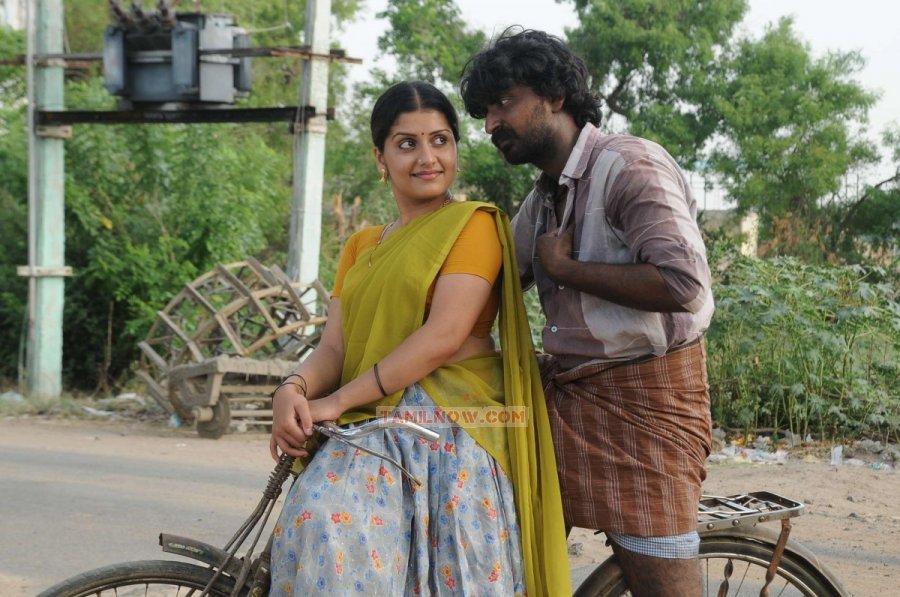 Thee Kulikkum Pachay Maram 9189