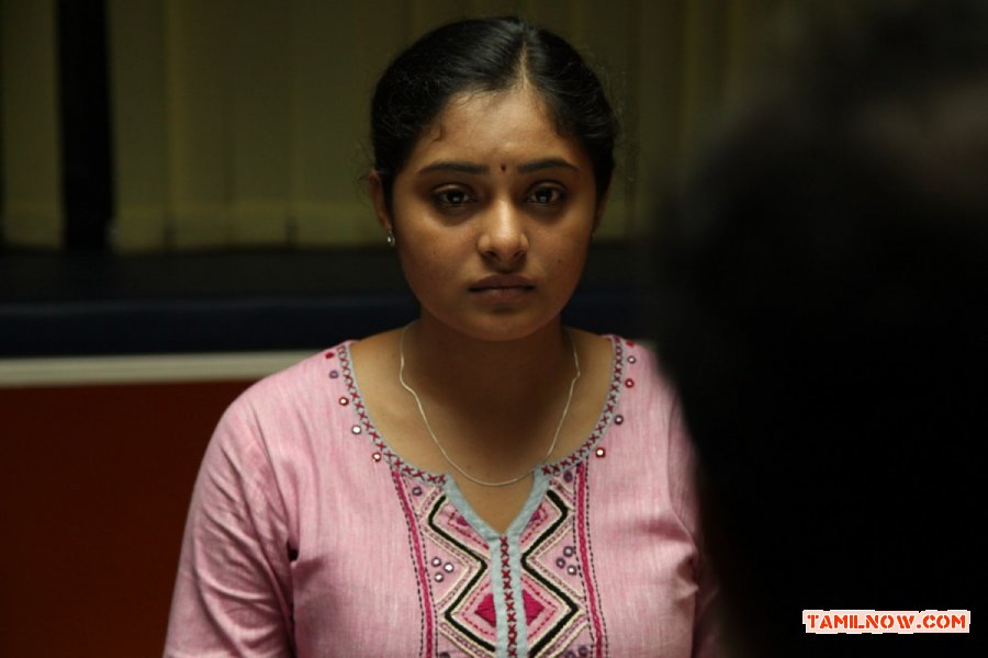 Tamil Movie Thottal Thodarum Photos 3044