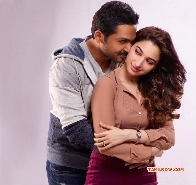 Karthi Tamanna In Thozha New Pic 785