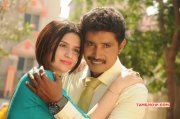 Tamil Movie Unnaal Ennaal Picture 3413