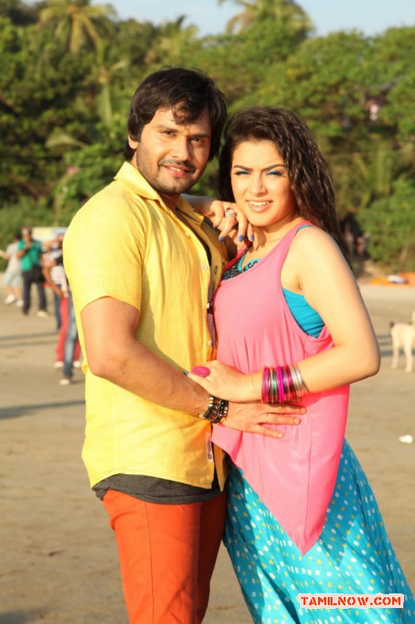 Siddhu And Hansika Motwani In Uyire Uyire 220