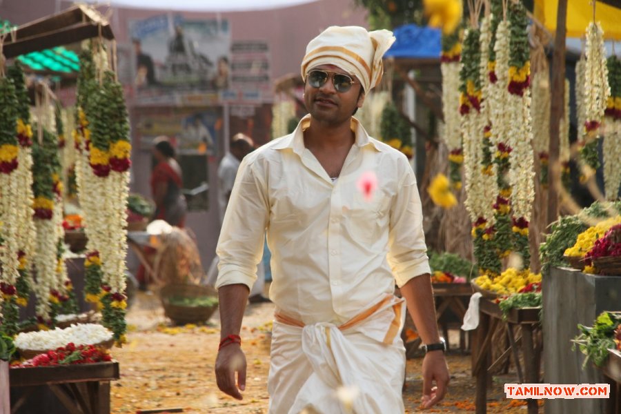 Silambarasan In Vaalu 195