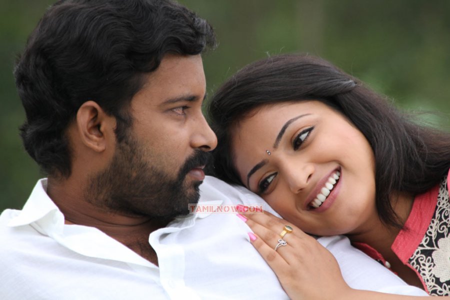 Tamil Movie Vaarayo Vennilave Photos 4056