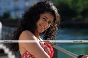 Tapsee Vandhaan Ventraan Still 6