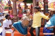 Meenakshi Sarkar Vikram Prabhu In Vellaikara Durai Item Song 606