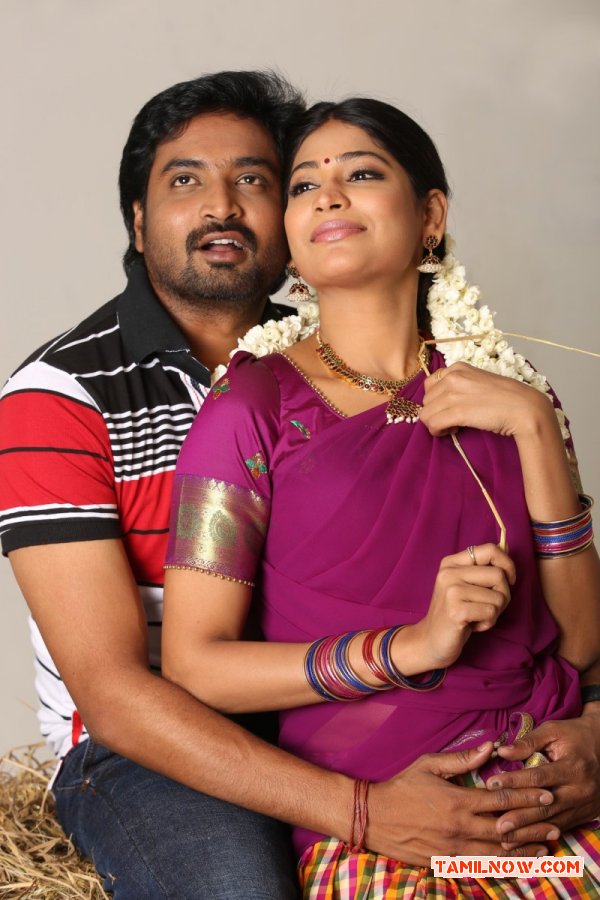 Vijayalakshmi And Senthil In Vennila Veedu 409