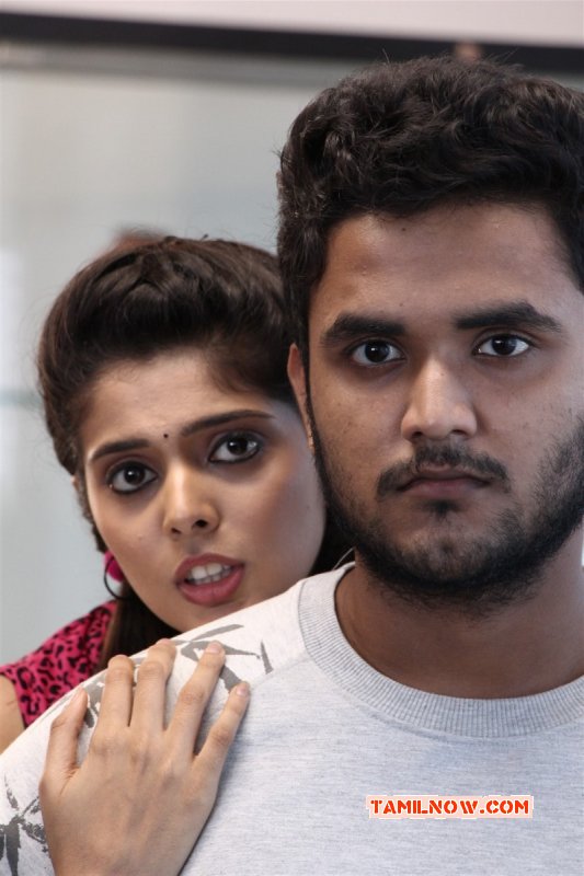 New Pics Tamil Movie Vilaiyattu Aarambam 4723