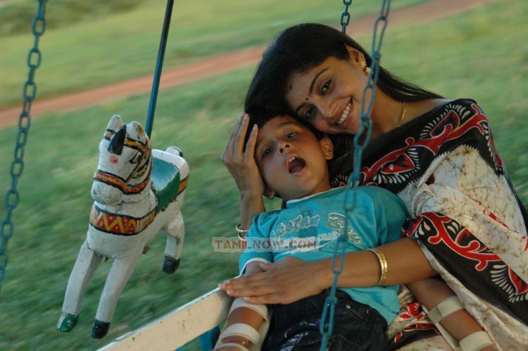 Vinmeengal Stills 556