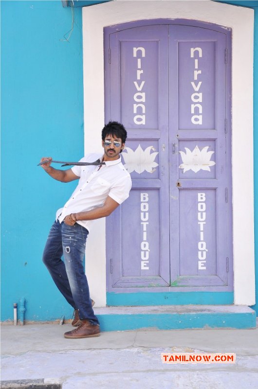 Jun 2015 Pictures Yagavarayinum Naa Kaakka Movie 8205