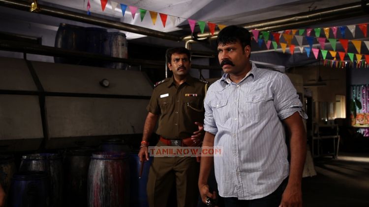 Tamil Movie Yarukku Theriyum 7214
