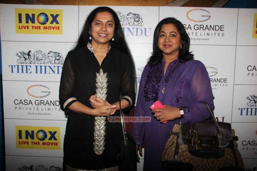 Suhasini Maniratnam And Radhika Sarathkumar 143