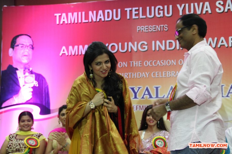 2014 Amma Young India Award 8854