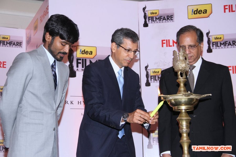 61st Filmfare Awards Pressmeet With Dhanush 4331