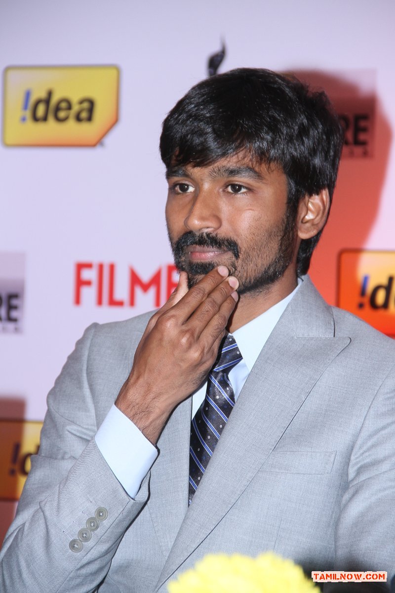 61st Filmfare Awards Pressmeet With Dhanush 462