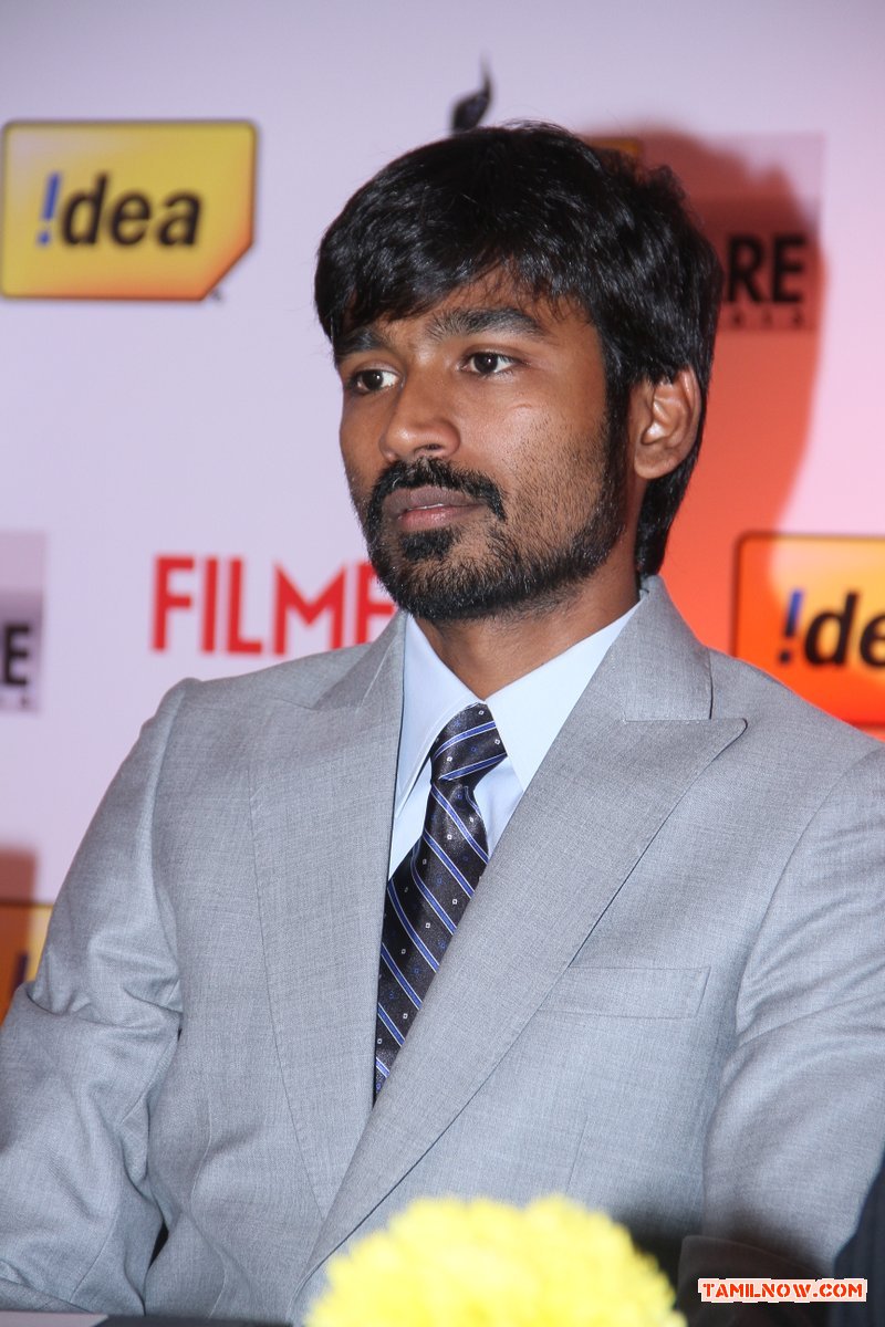 61st Filmfare Awards Pressmeet With Dhanush Photos 5807