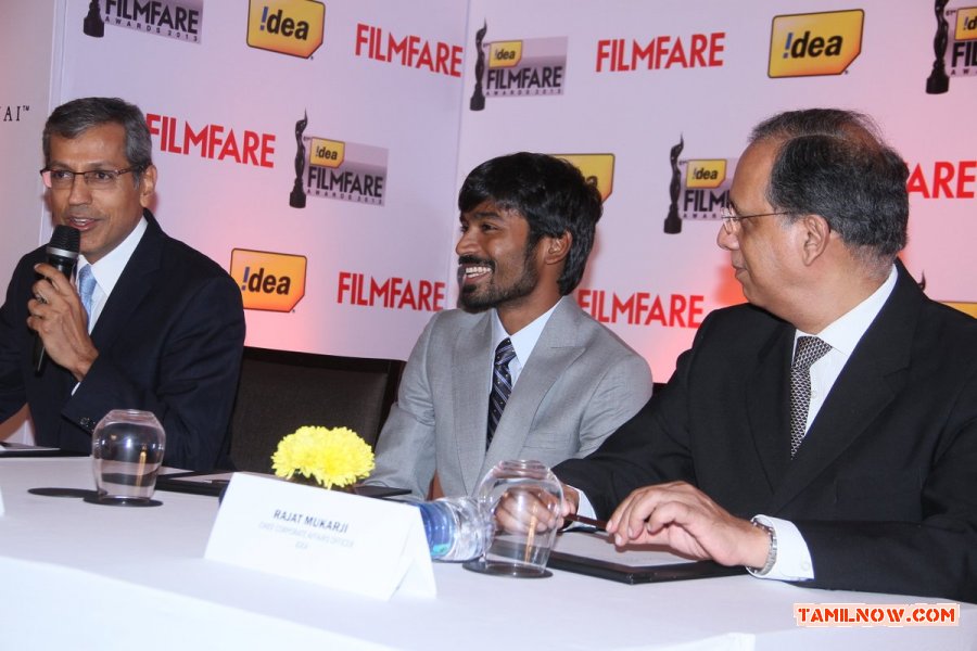61st Filmfare Awards Pressmeet With Dhanush Stills 3854
