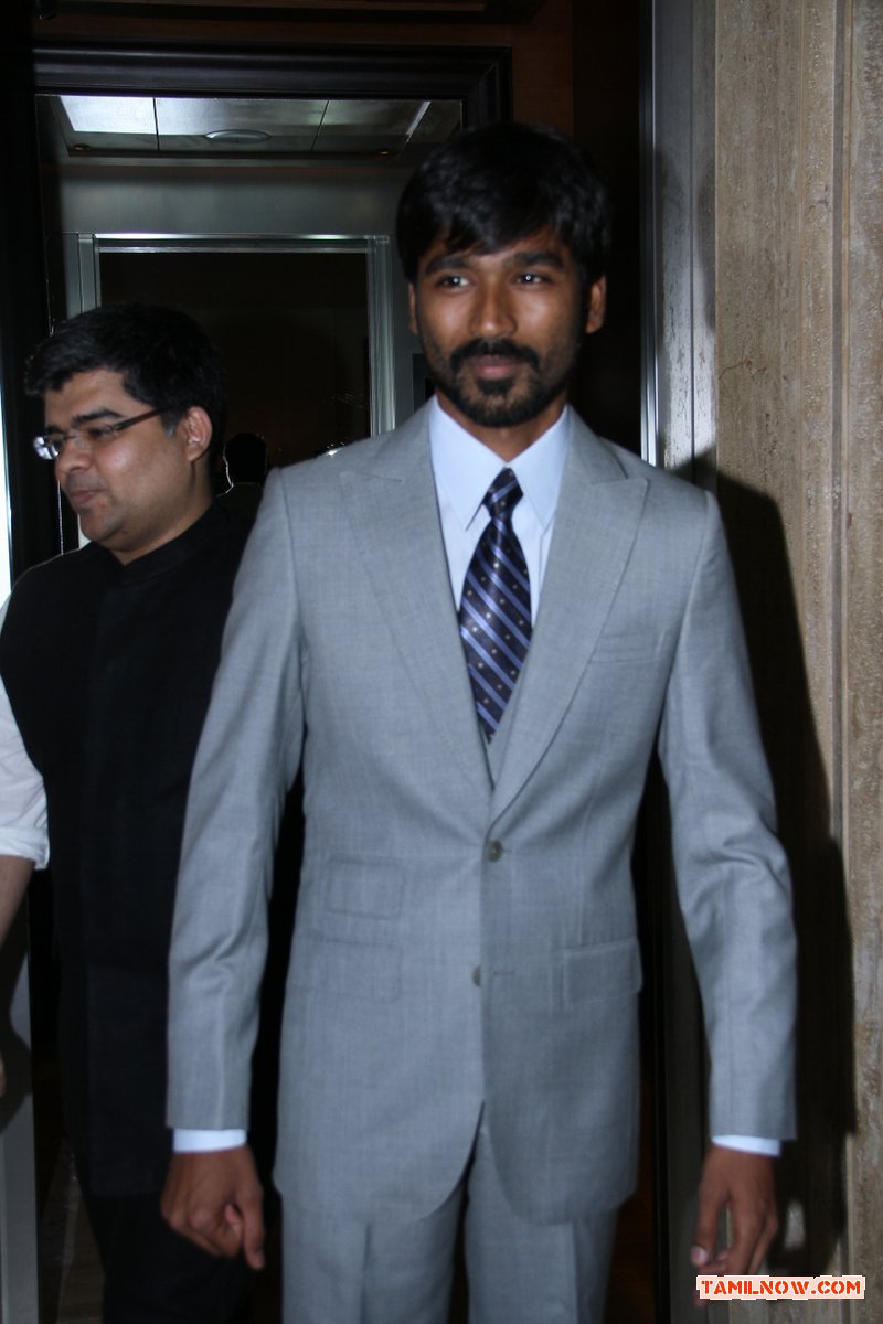 61st Filmfare Awards Pressmeet With Dhanush Stills 9449