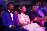 Dhanush Kajal Agarwal At Filmfare Awards 2015 355