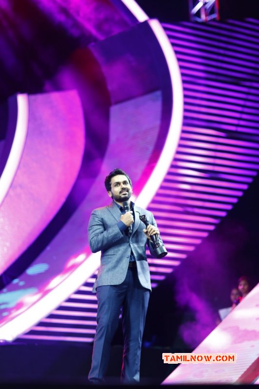 Karthi At 62nd Filmfare Awards 79