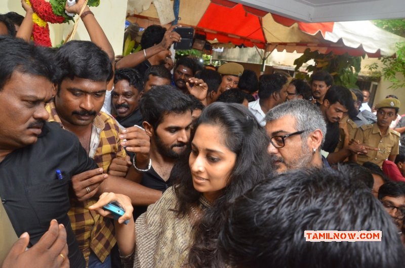 Shalini Ajith Kumar 959