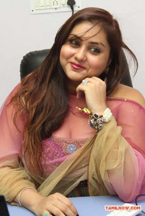 Actress Namitha Inaugurates Ksk Technologies Photos 6077