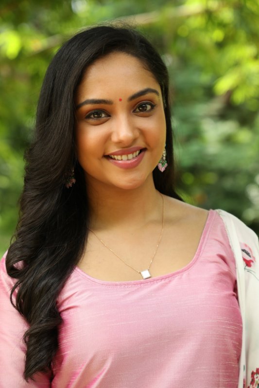 Actress Smruti Venkat 140