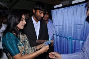 Aishwarya And Dhanush Unveil Prince Jewellery Platinum Photos 8849