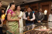 Tamil Movie Event Akshara Haasan Launch Diamonds Showroom New Images 3867