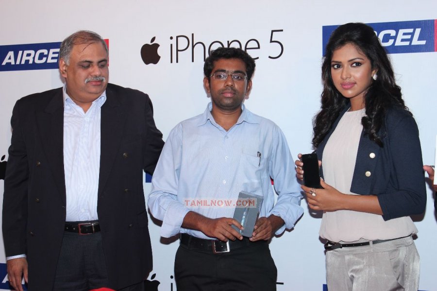 Amala Paul At I Phone 5 Launch Photos 8967