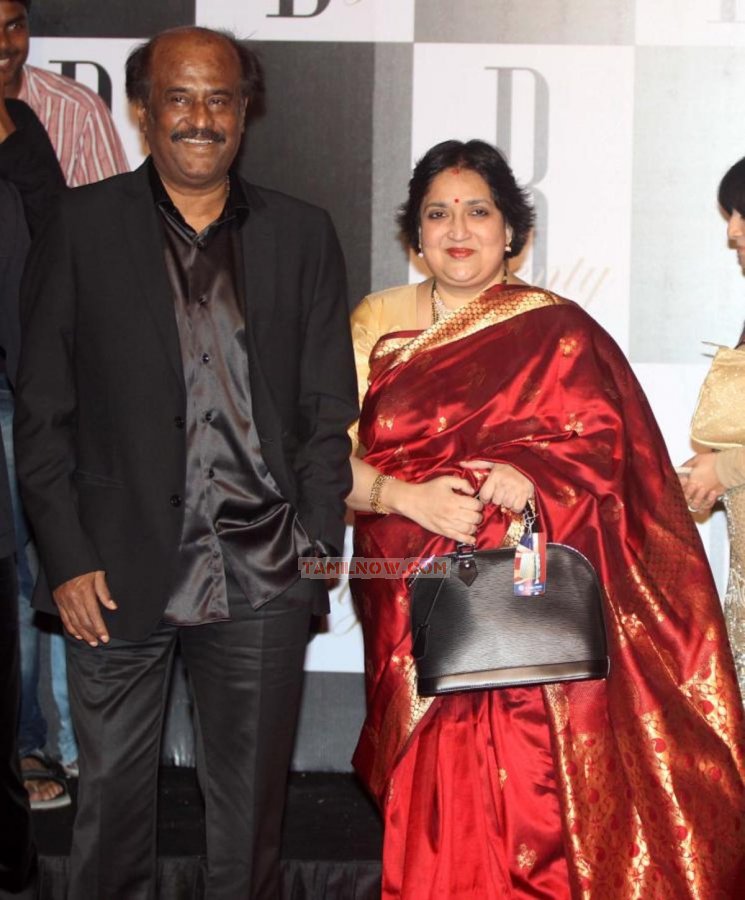 Rajinikanth And Latha Rajinikanth 824