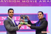 John Abraham At Asiavision Movie Awards 2013 74