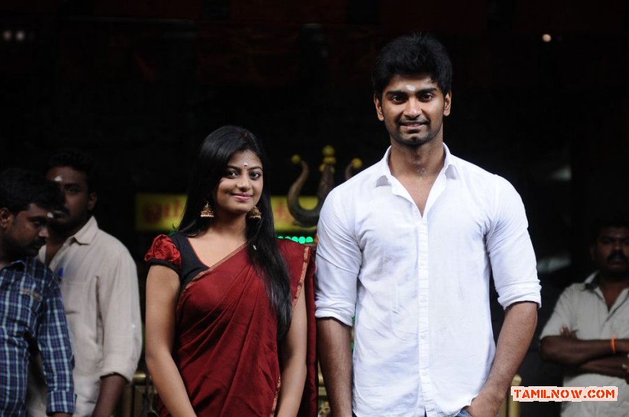 Atharva And Anandhi 622