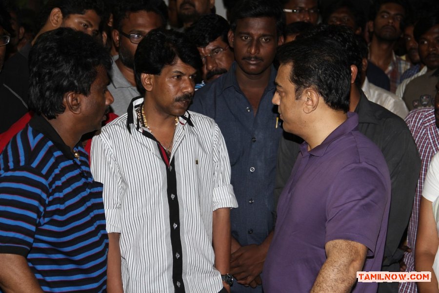 Director Bala And Kamal Haasan At Balu Mahendra Funeral 975