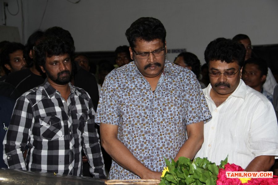 K S Ravikumar Paying Respect To Balu Mahendra 40