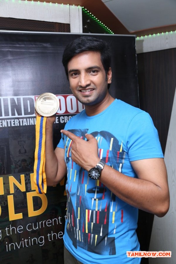 Behindwoods Gold Medals 2013 Photos 3393