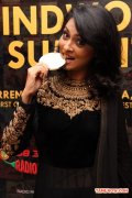 Pooja Umashankar At Behindwoods Gold Medals 876